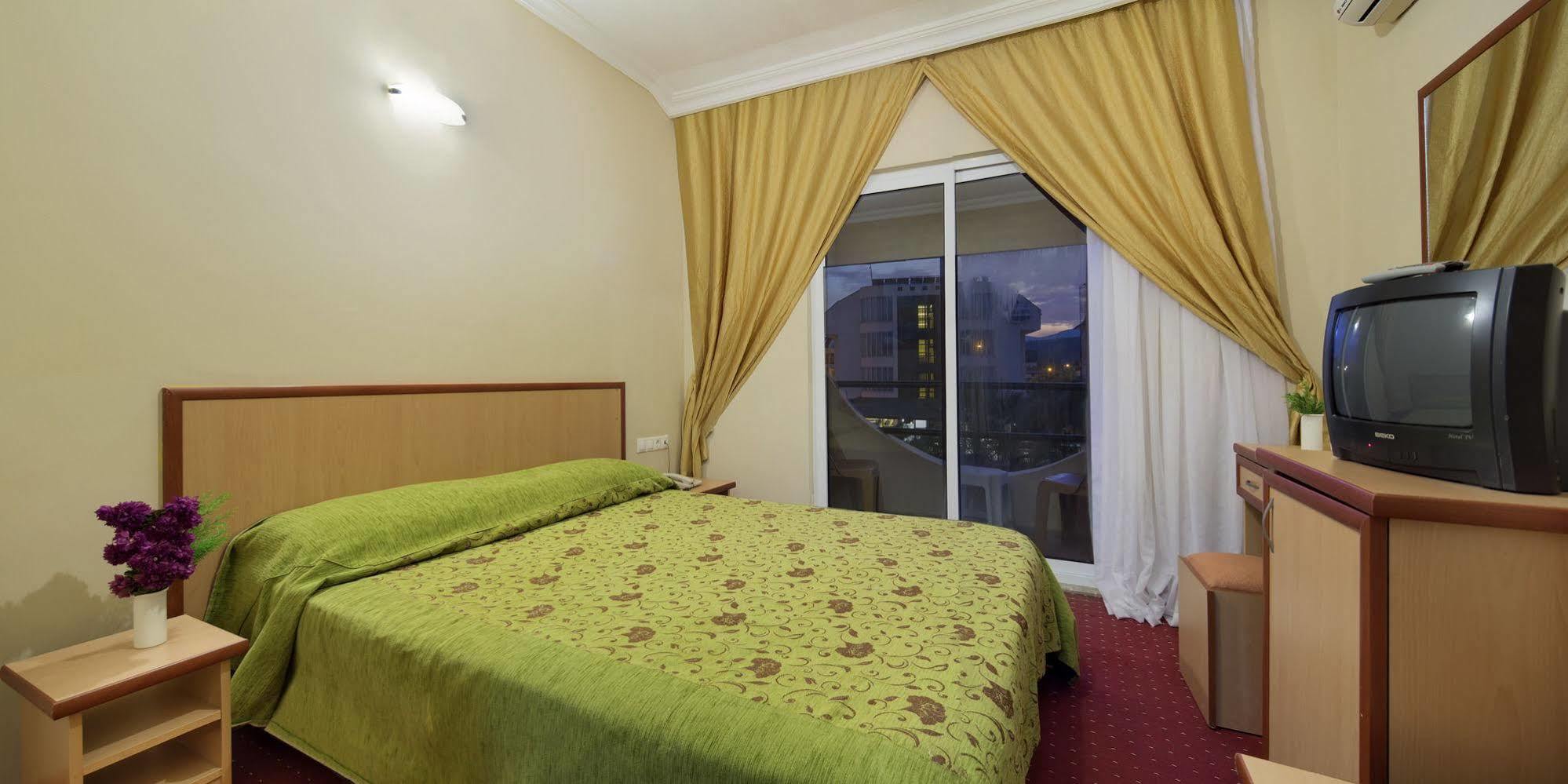 Larissa Inn Beldibi  Extérieur photo